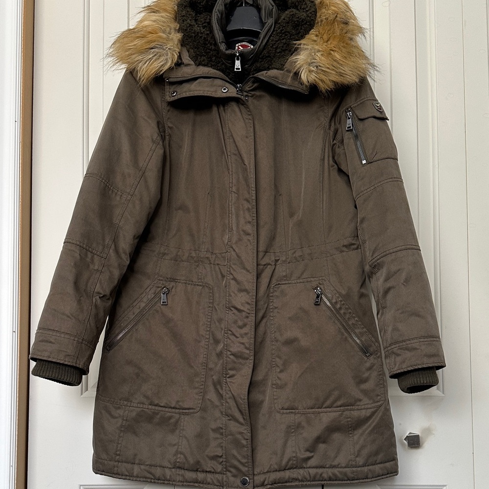 1 Madison Women's olive green Ski Jacket with Faux Fur Hood